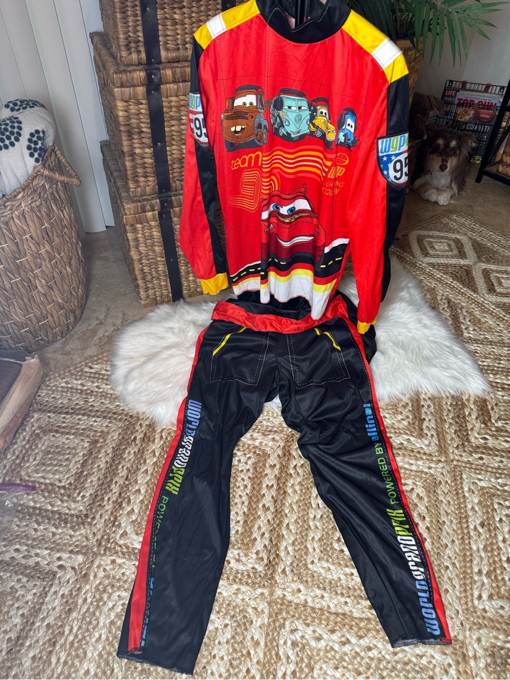 Disneys Cars themed Lightning McQueen men’s costume..